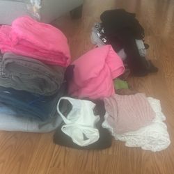 Girls Clothing For An 11 To 13-Year-Old