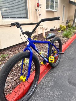 Throne xl goon runner 27.5 bike