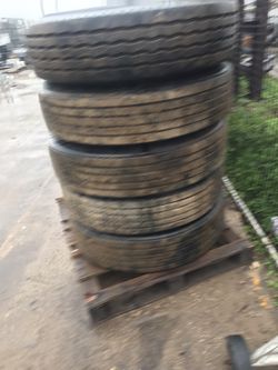 11R22.5. Truck tires