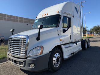 Freightliner Cascadia Cummins 2012 Financing Available