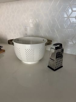 Strainer & Grater