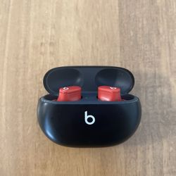 Beats Studio Buds