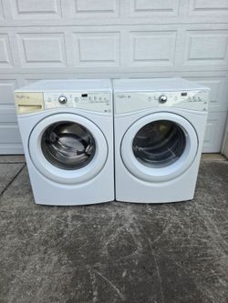 Whirlpool Duet High Efficiency Washer and Dryer Set (Gas Dryer)