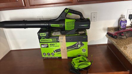 Greenworks Pro Blower 70v