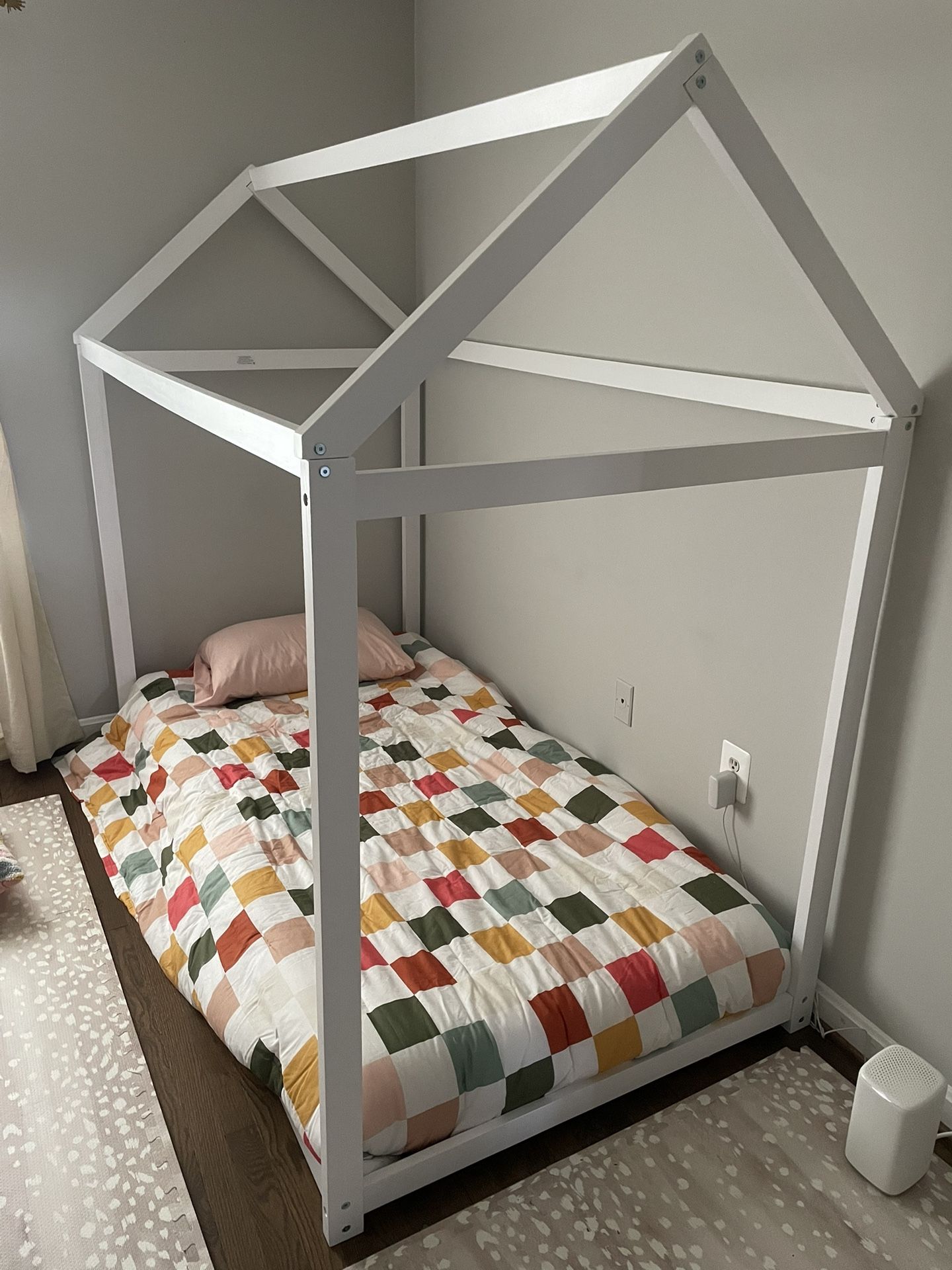 Kids Floor Bed Frame W/ Mattress