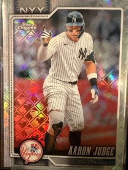 Aaron Judge Topps Chrome Baseball Card