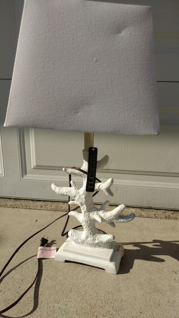 White Table Lamp From Tlc Home For In San Go Ca Offerup
