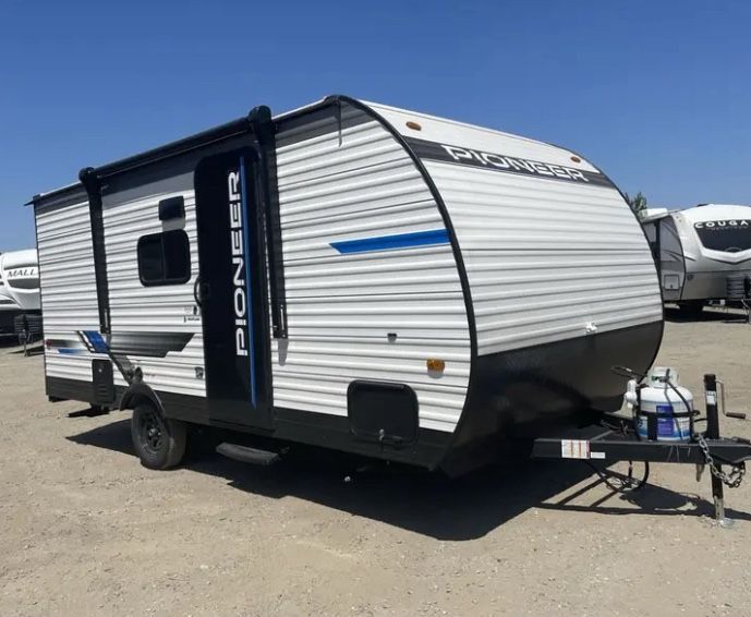 Trailer 2025 Heartland Pionner 17BH