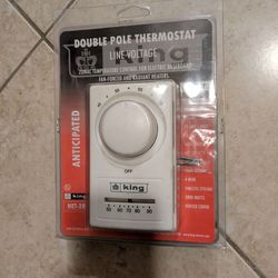 Double pole thermostat
