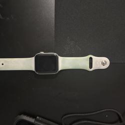 Apple Watch SE 44MM UNLOCKED WiFi-LTE