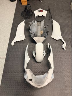 Bodywork track plastics for 2017 Yamaha r6