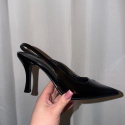 Black High Heel Pumps