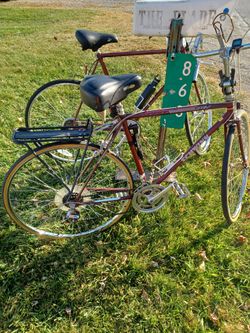 10 Speed Bicycles Great Shape New Tires