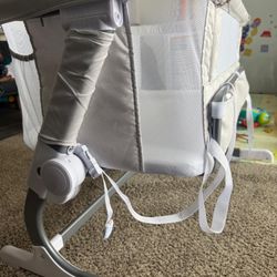 Baby Delight Beside Me Dreamer Bassinet | Bedside Sleeper | 6-Position Height Adjustment | Driftwood Grey