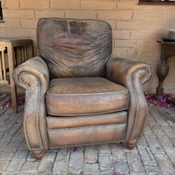 Faux Leather Recliner – Great for Southwest Garden!