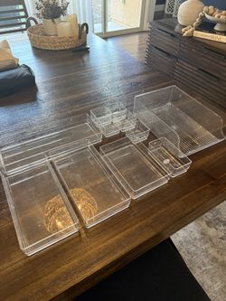 Lot Of Plastic organizers 