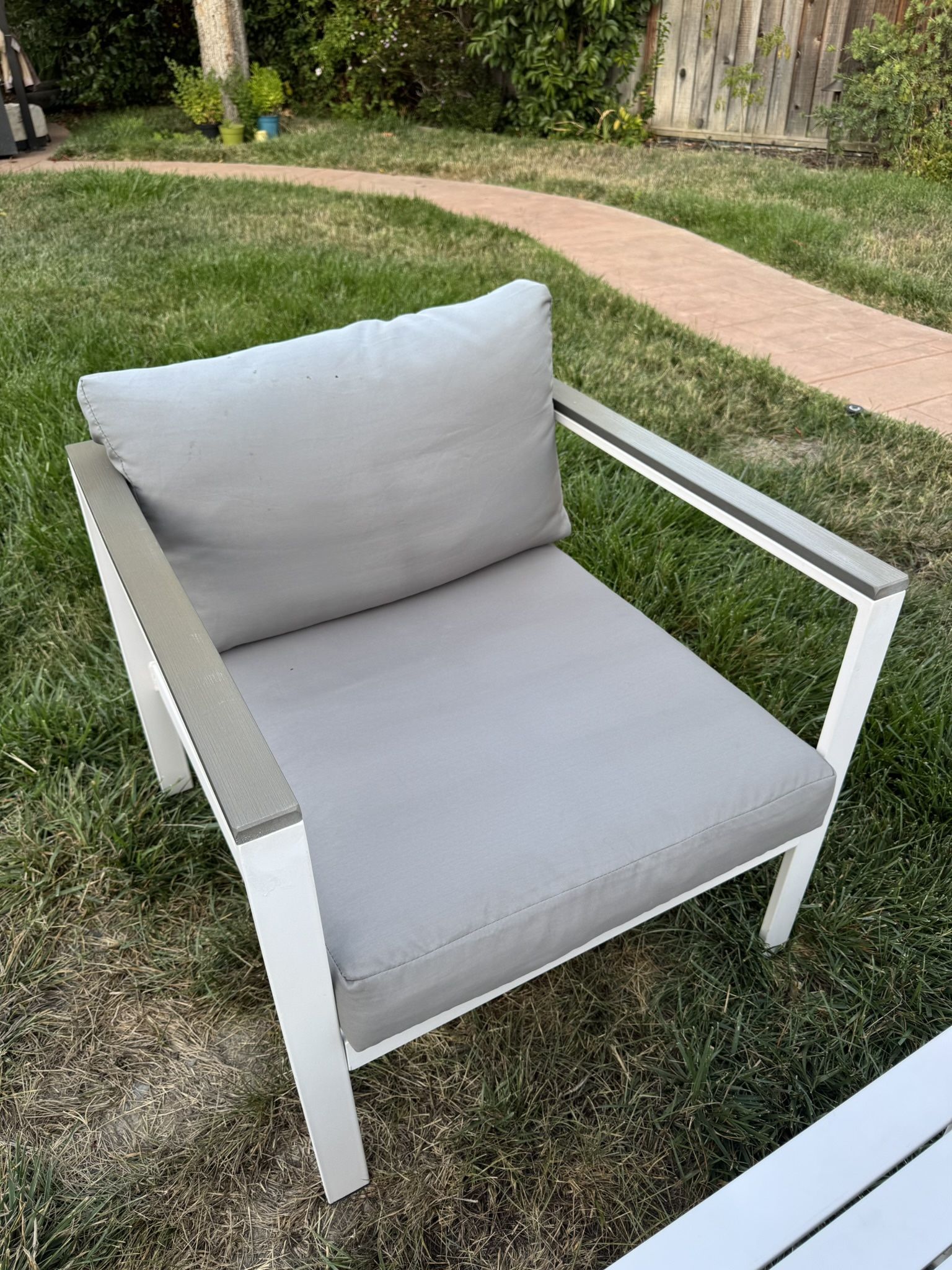 Living Spaces Outdoor Arm Chair