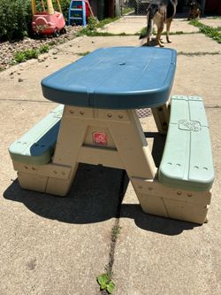 Step 2 Kids Picnic Table