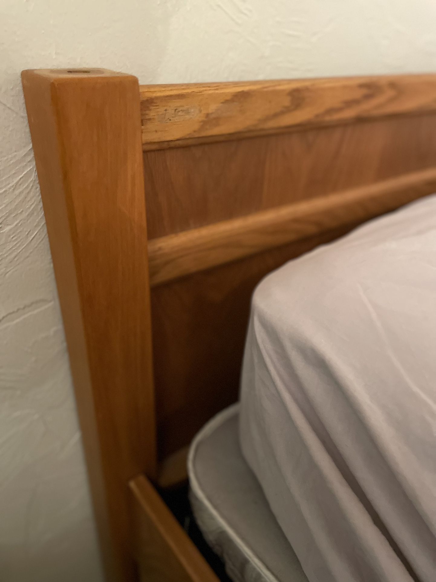 Stanley Twin Size Oak Captains Bed