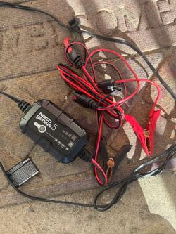 NOCO GENIUS 5 SMART BATTERY CHARGER