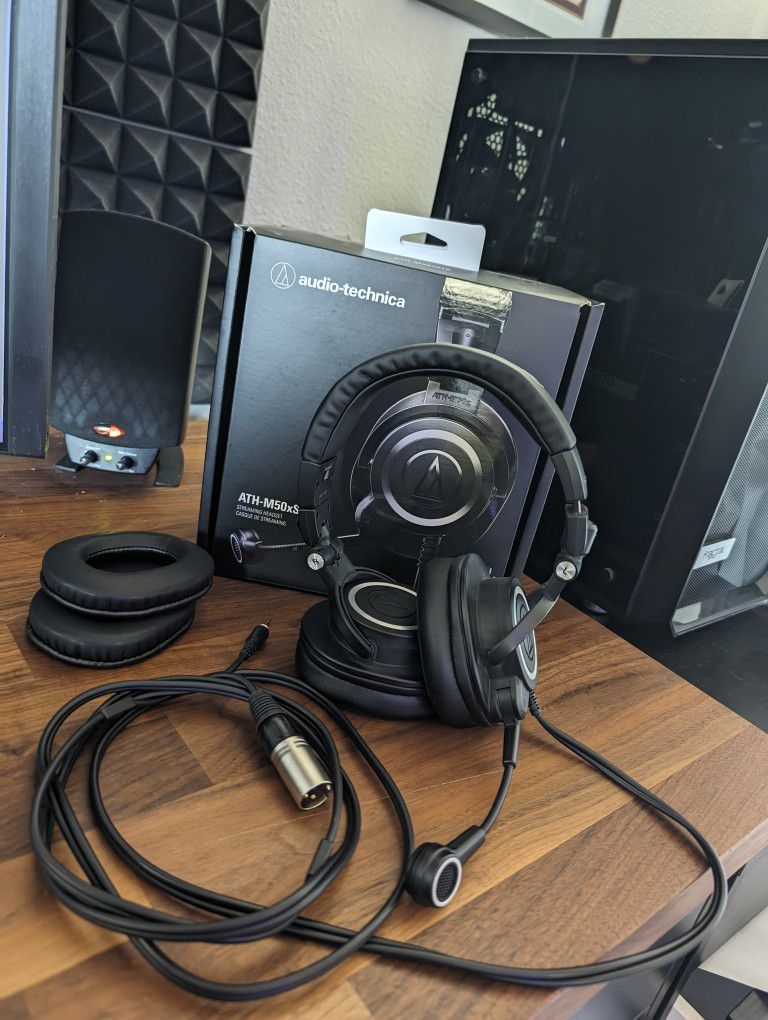 Audio-Technica ATH-M50xSTS XLR StreamSet Streaming Headse