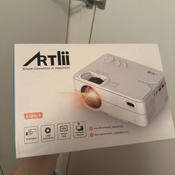Artii Enjoy2 Projector