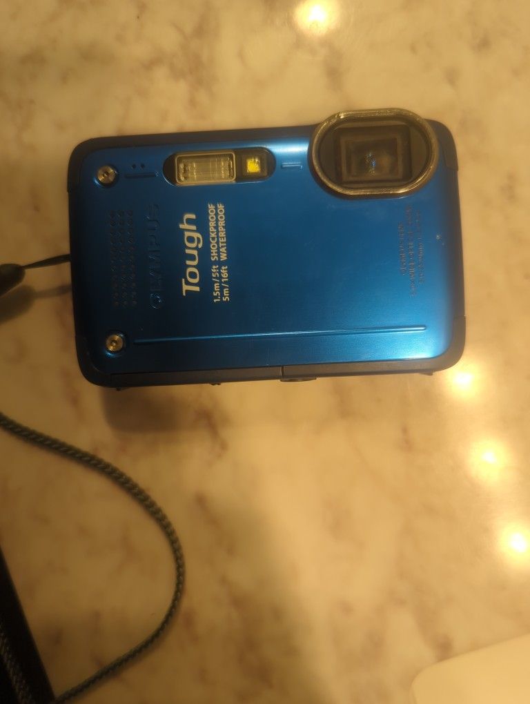 Olimpus Tough Camera 