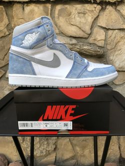 Air Jordan 1 High “Hyper Royal” Size 9 Men’s