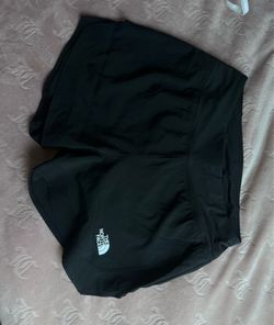 The Northface Women’s Black shorts