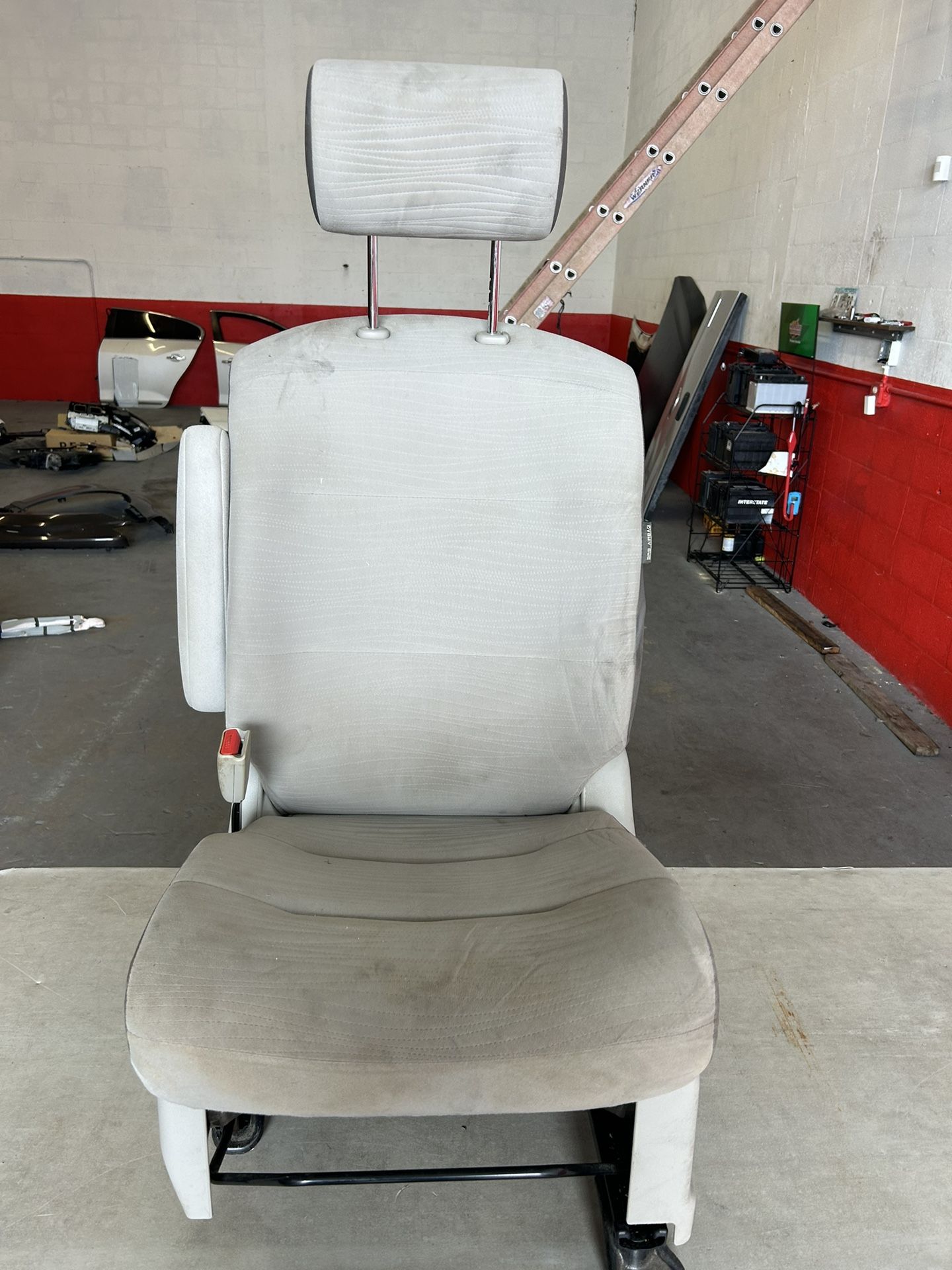 Nissan Cube Seats