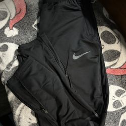 NIKE Men’s Dri-Fit Pants 