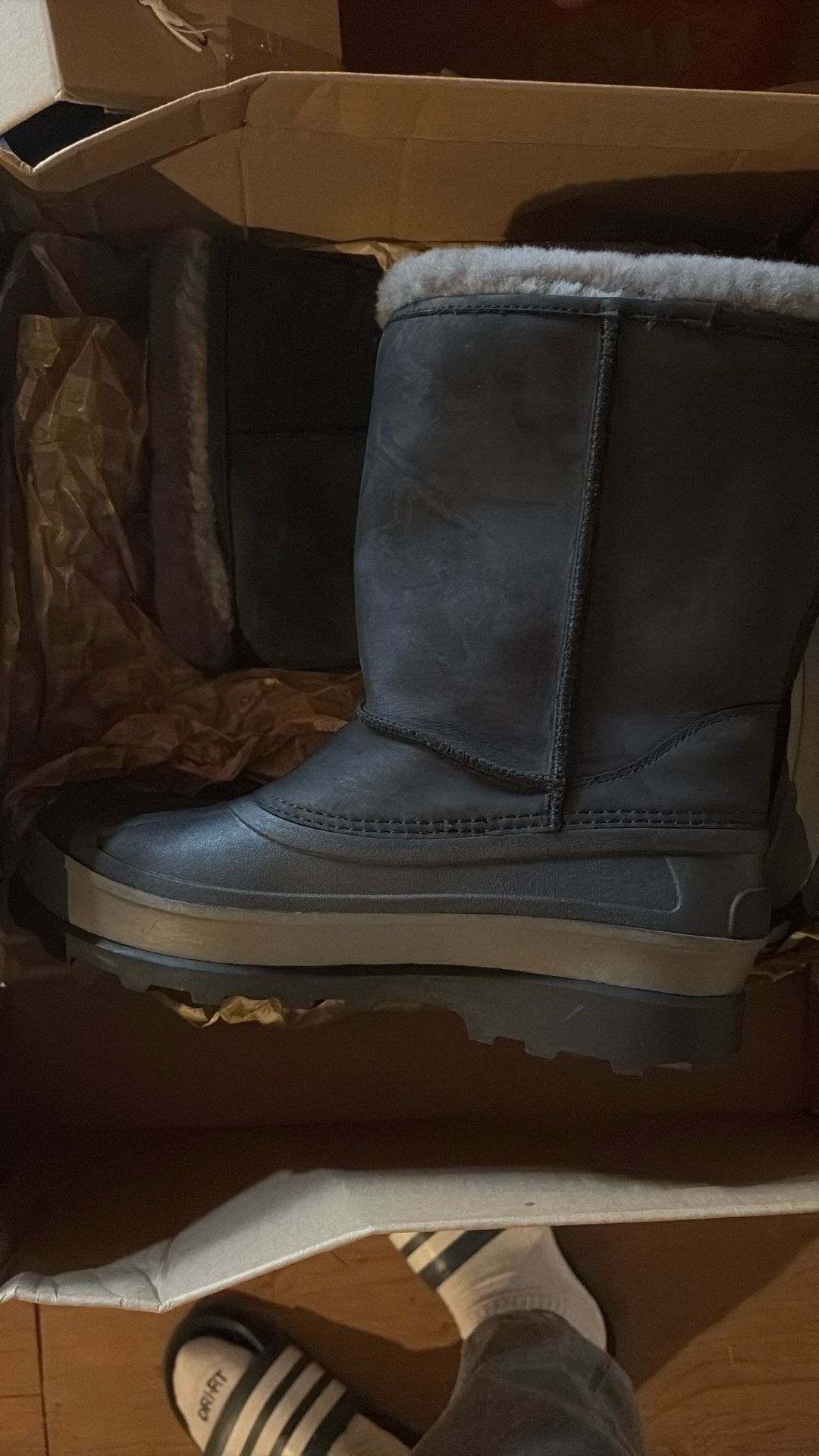 Uggs Boots Woman’s M Pueblo