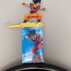 Dragon Ball Z comes part in four sections with the original box