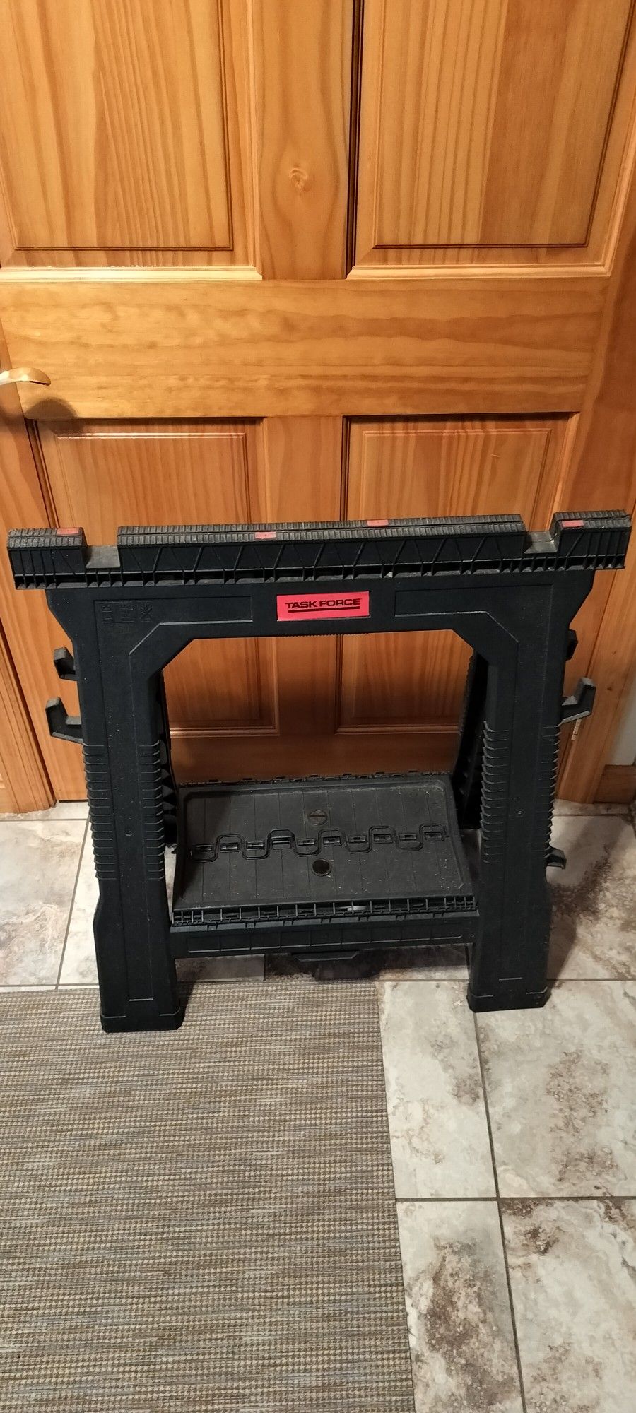 4 Folding sawhorses Taskforce