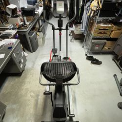 PRO-FORM Hybrid Trainer Elliptical PFEL03717.0
