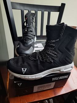 Boxing Shoes   Size 9