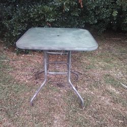 Outdoor Table With Umbrella Hole 