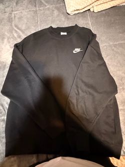 nike sweatshirt