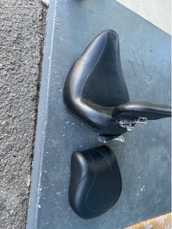 Harley Softail Saddlemen seat