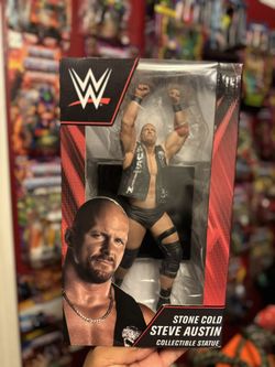 Stone Cold Steve Austin  WWE Statue 