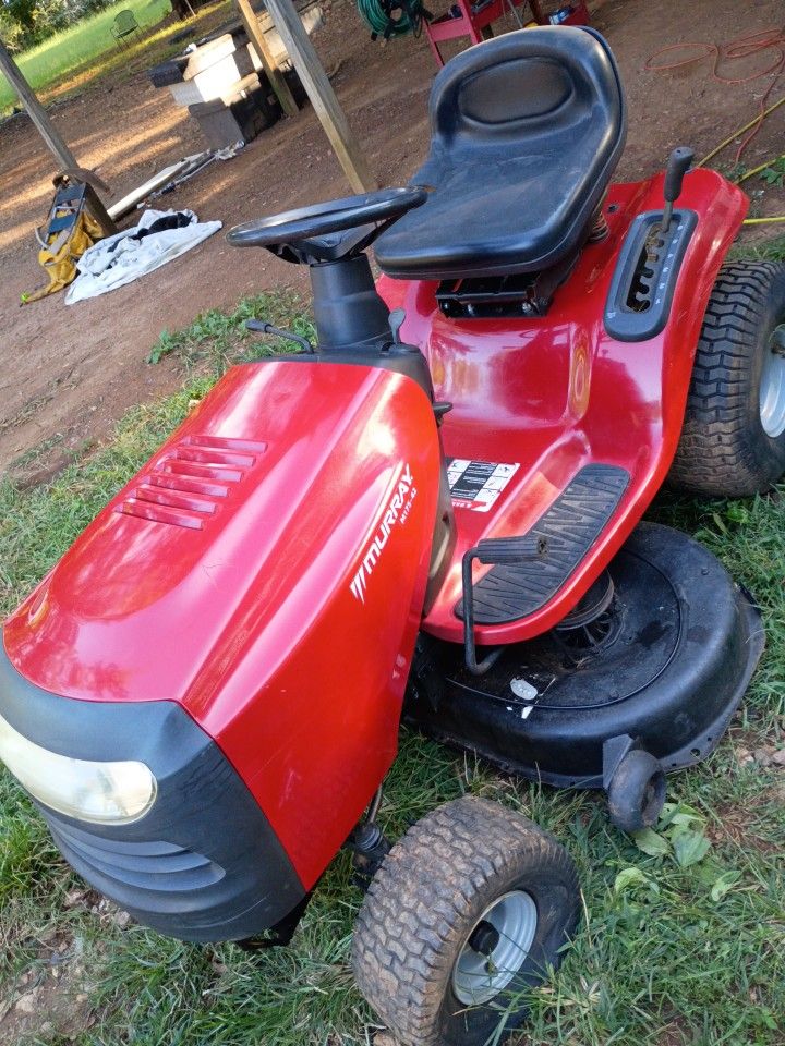 Murray M175-42 Lawn Tractor