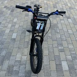Voltaic Flying Fox Electric Dirt Bike 20” 48V with custom wrap and extra battery