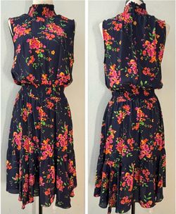 women’s Nanette Lepore navy floral smocked mock neck sleeveless sz 10