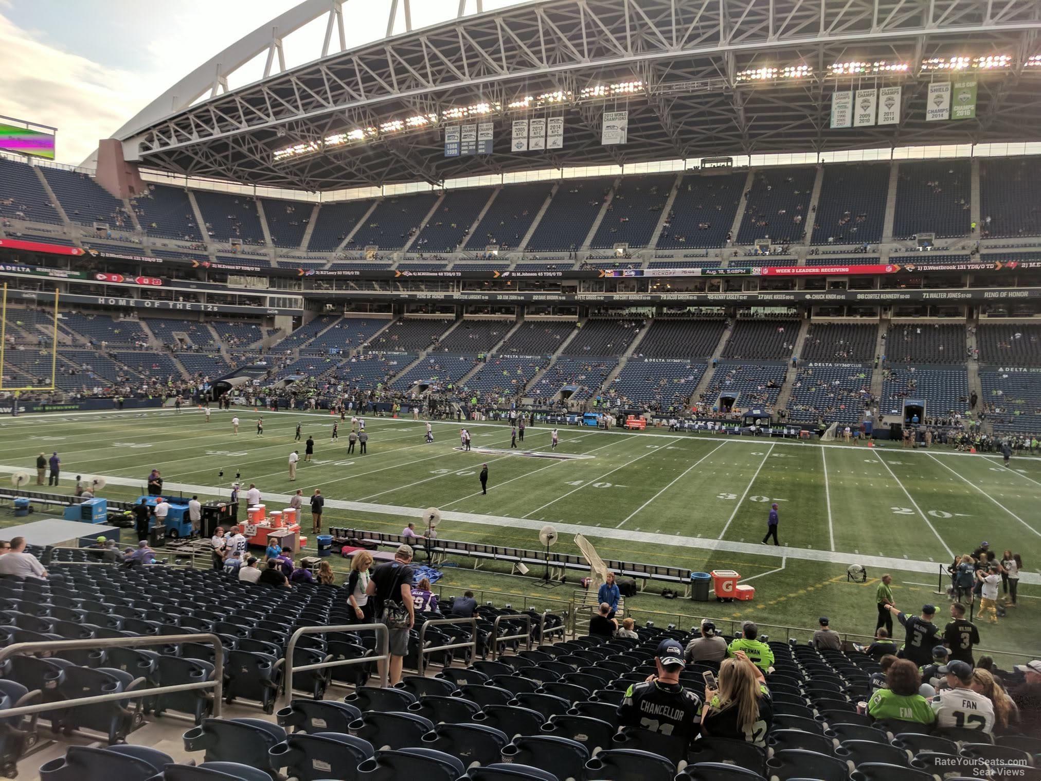 (2) Seahawks Saints Seats 40 Yard Line 9th Row