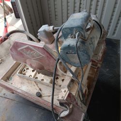 Vendo Este Brick Saw Mk Trabaja Bien