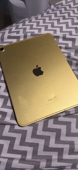 iPad 10th generation WIFI + Cellular