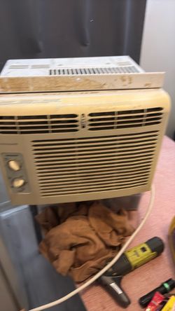 Window ac