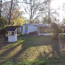 Mobile home with Own land Included ( NO HOA ) se Habla Español