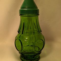 Vintage Wheaton Green Glass Bullseye Patterned Dispenser 

