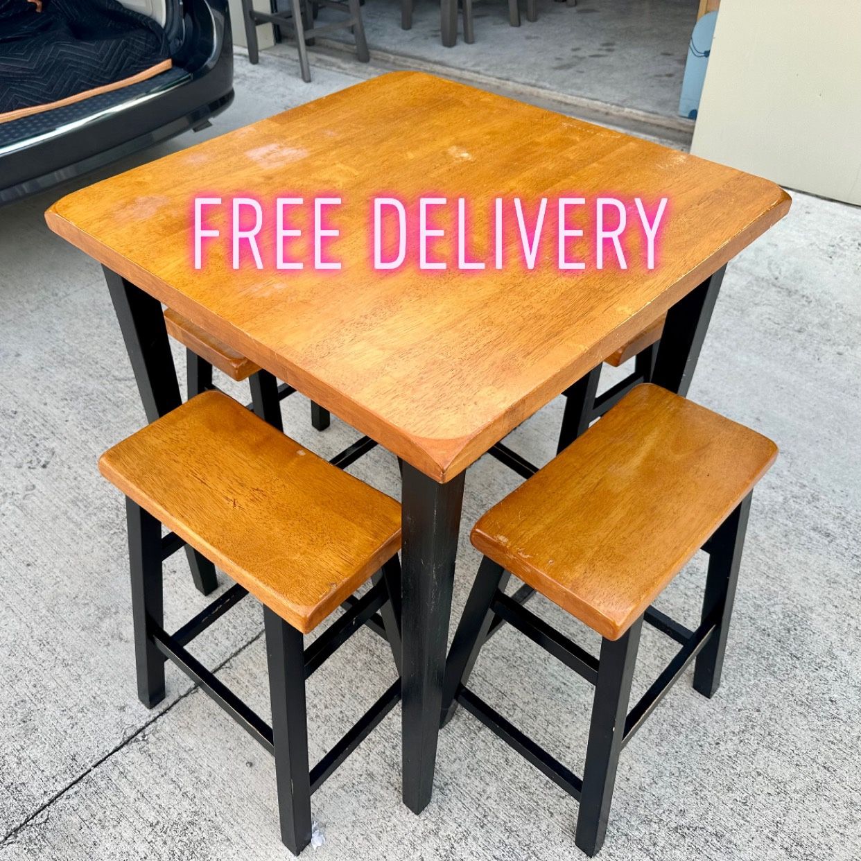 Dining Set Table and 4 Stools Counter Hight W30in x H3ftt